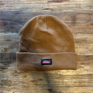 Dickies Knit Tan Beanie